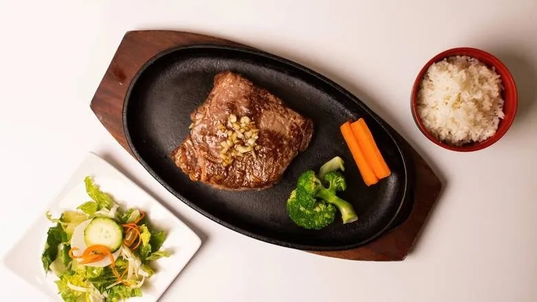 Ribeye Steak Entree (GB)