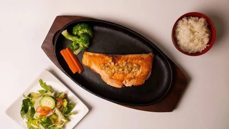 Wild Salmon Entree
