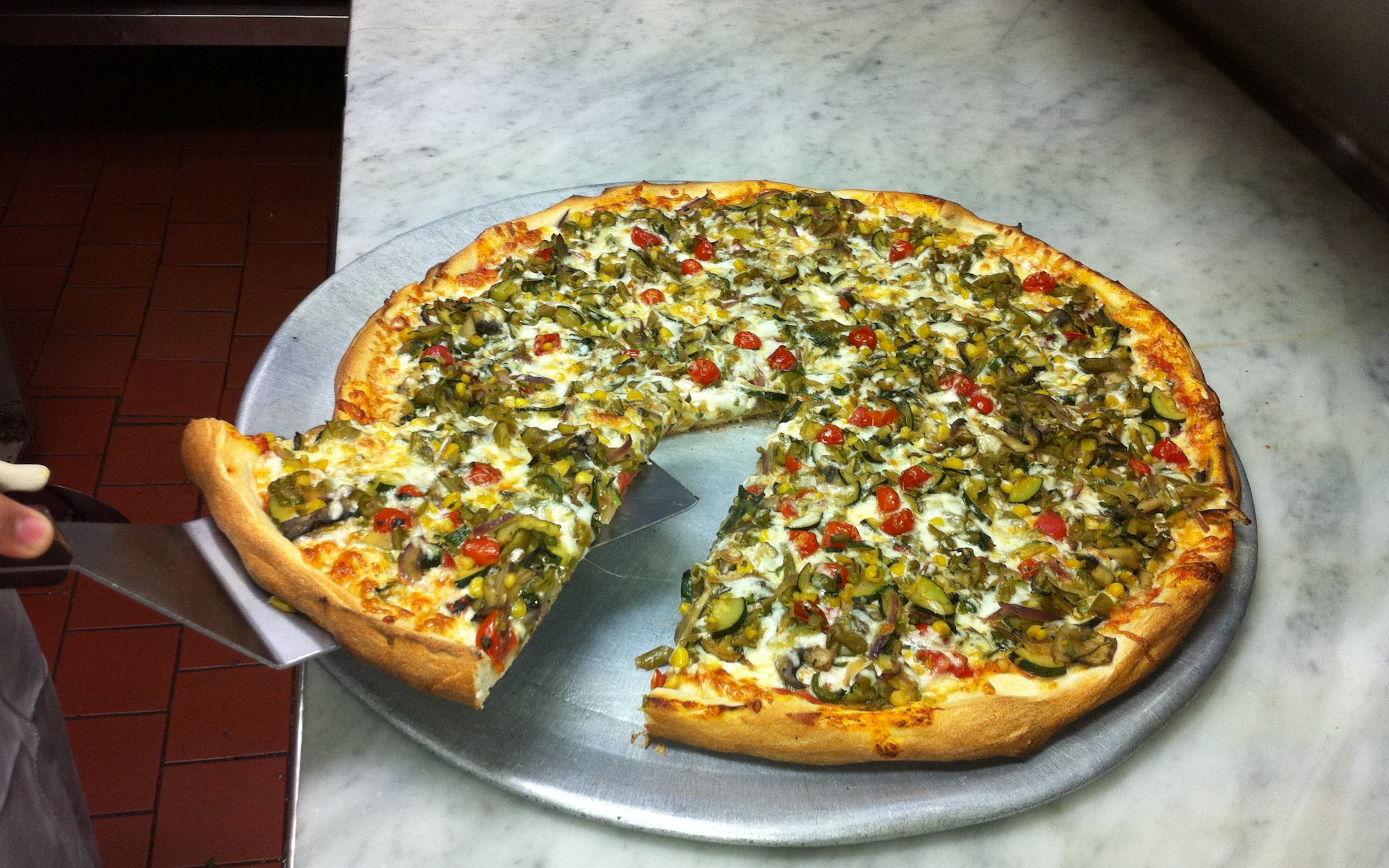 Order Online Benjy's Kosher Pizza Dairy Restaurant & Sushi Bar