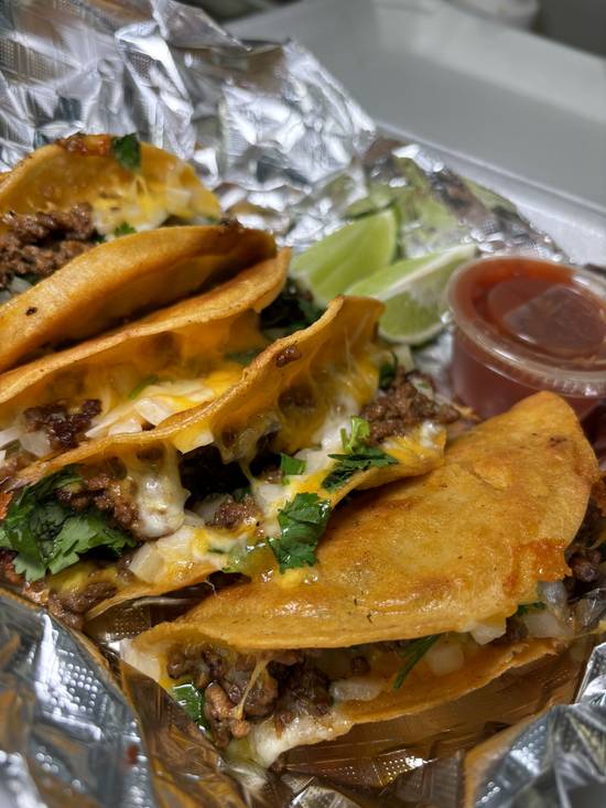 4 Beef Tacos