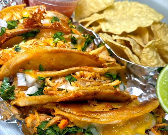 4 Chicken Tacos