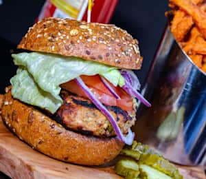 Hormone-Free Turkey Burger