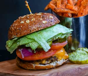 Grass Fed Angus Burger