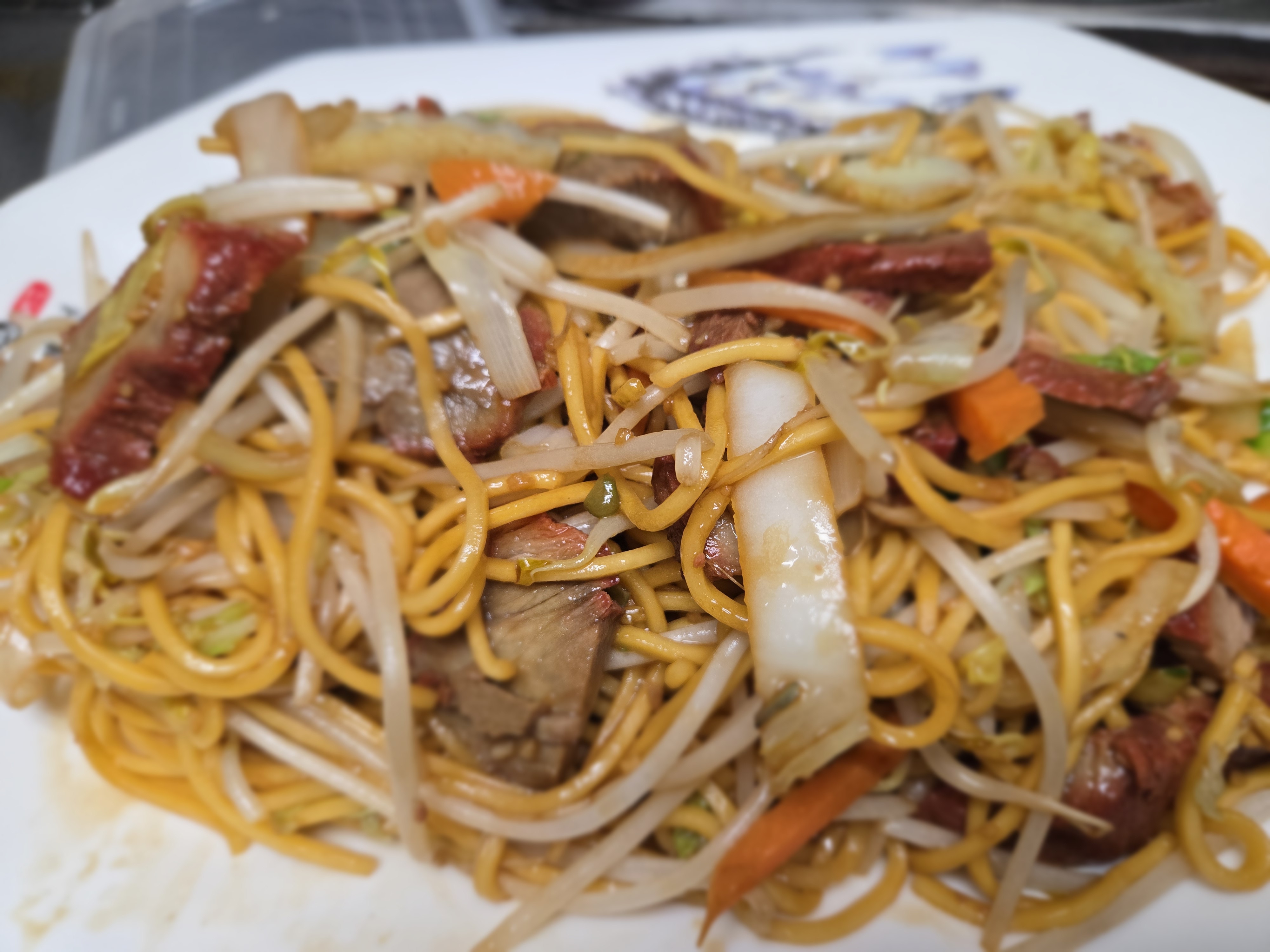Roast Pork Lo Mein