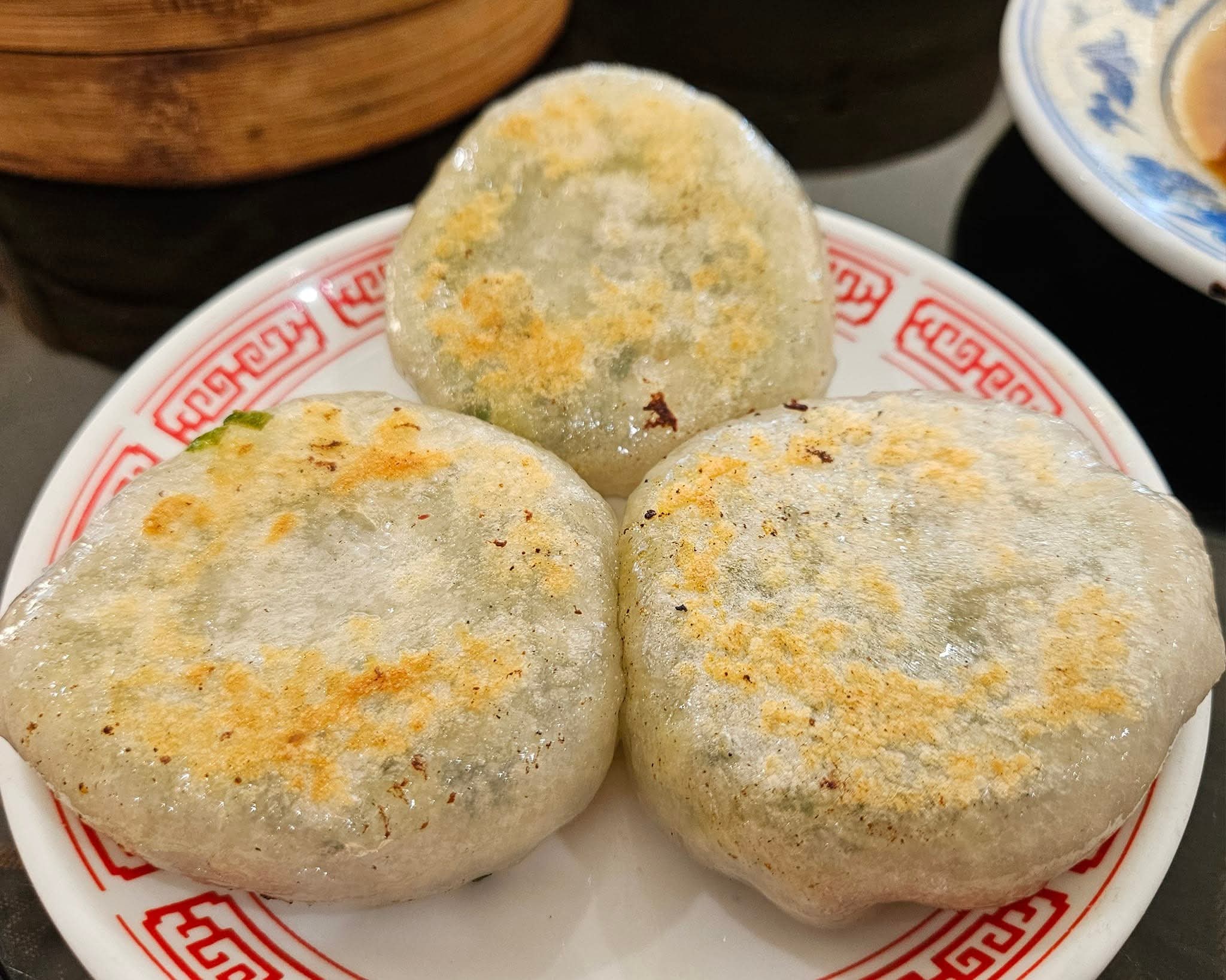 Pan Fried Leak Cake(11:00am-3:50pm)