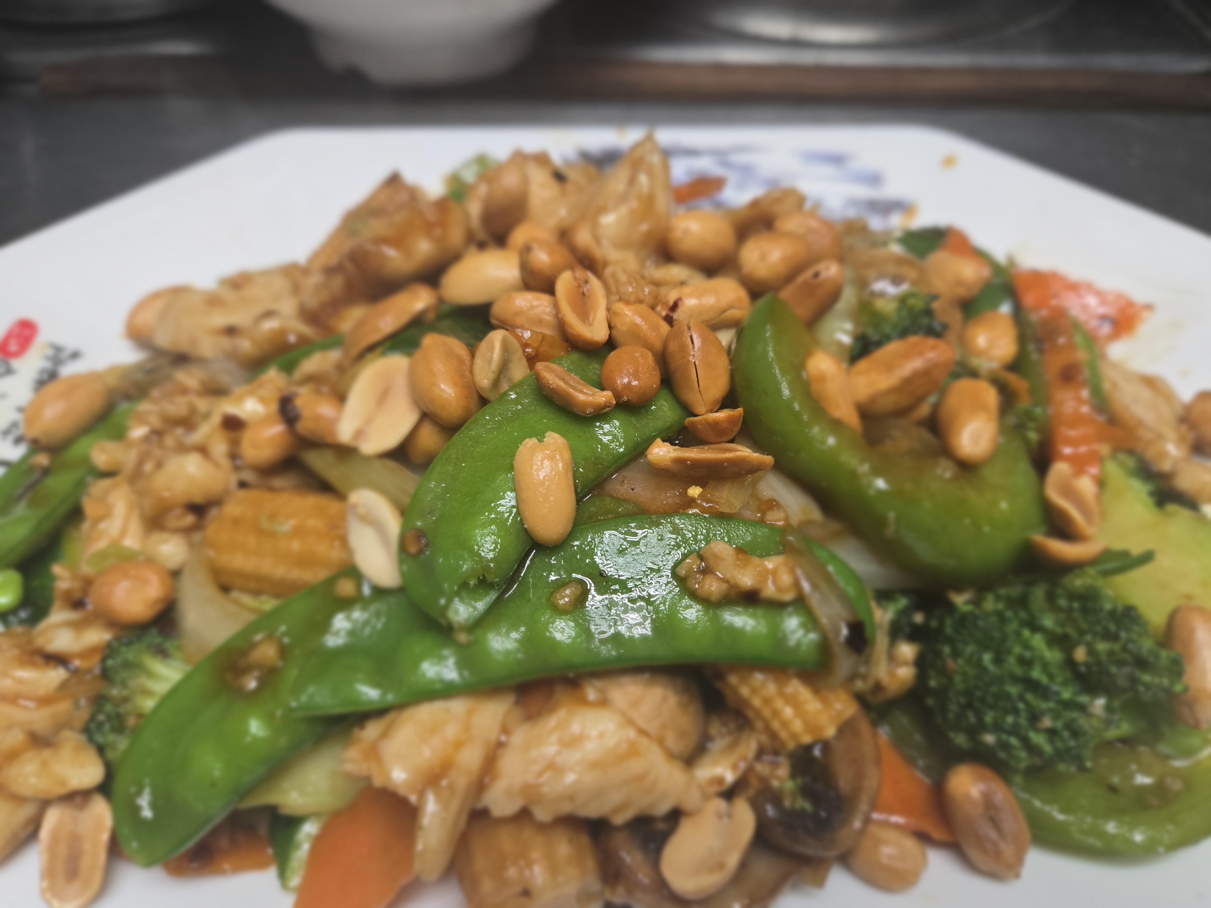 Chicken with Peanuts
