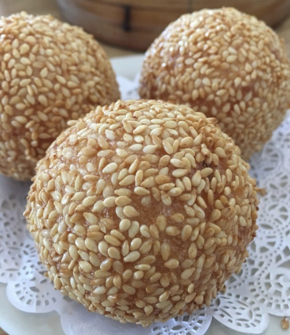 Crispy Sesame Seed Bun