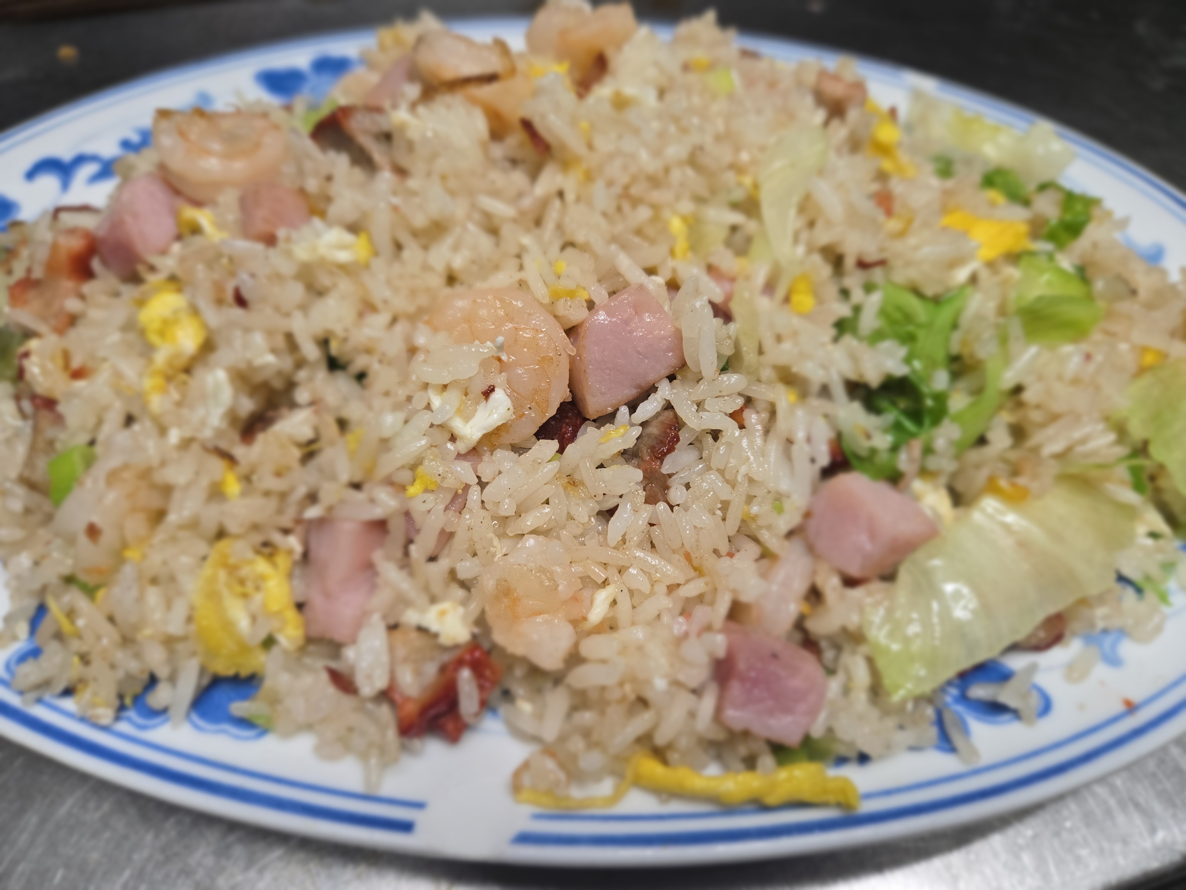 Yang chow friend rice