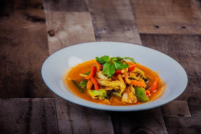 Jungle Curry (No Coconut Milk)