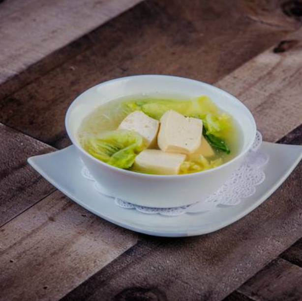 Soup Consomme with Steam Tofu