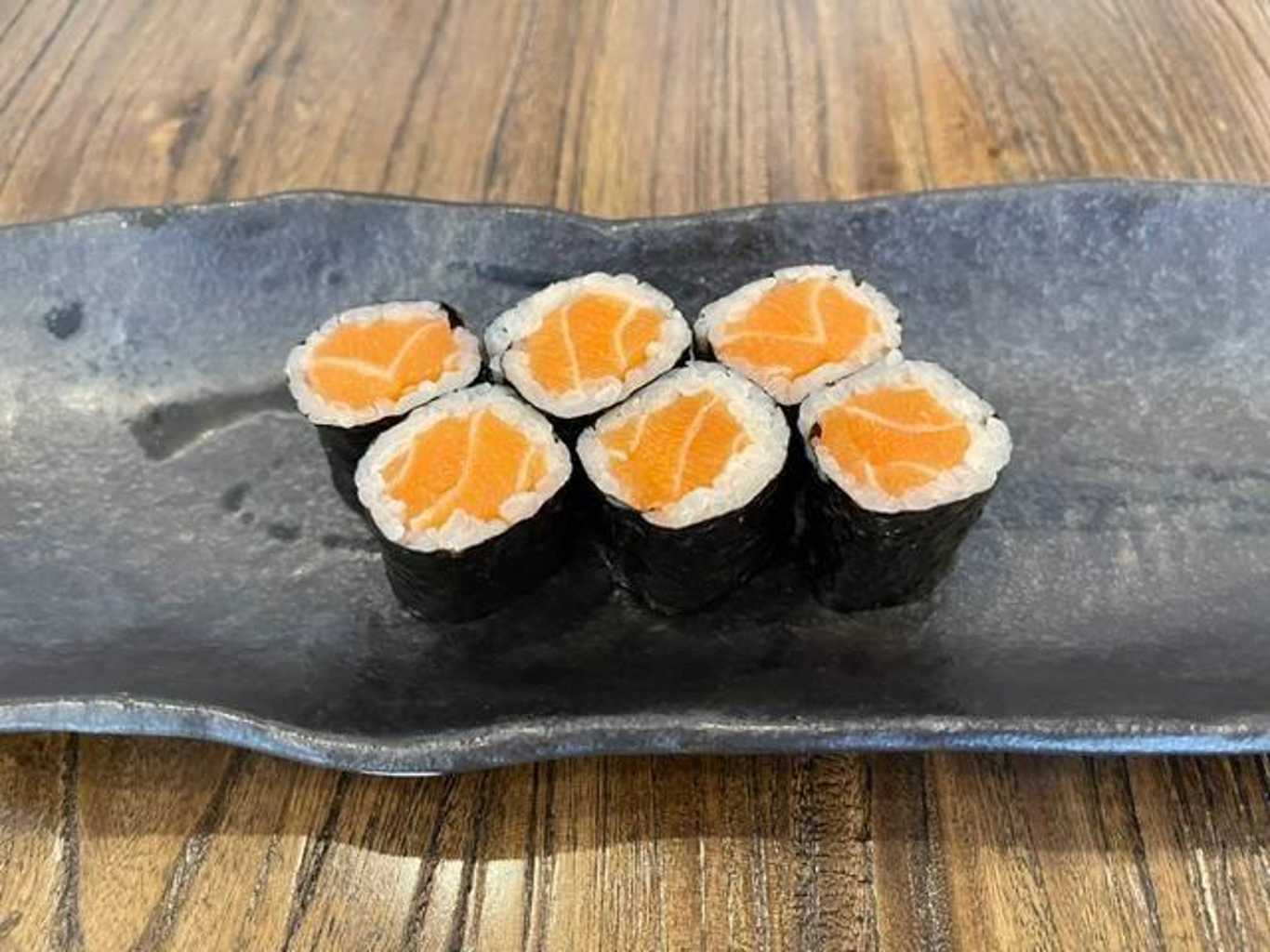 Salmon Roll
