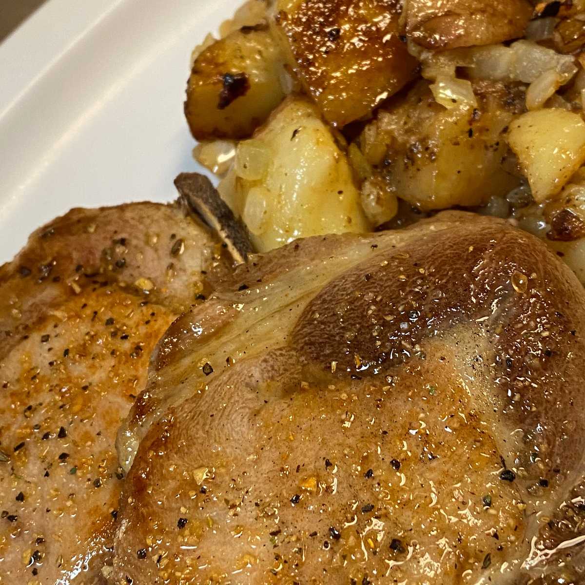 4 oz 2 Pork Chops