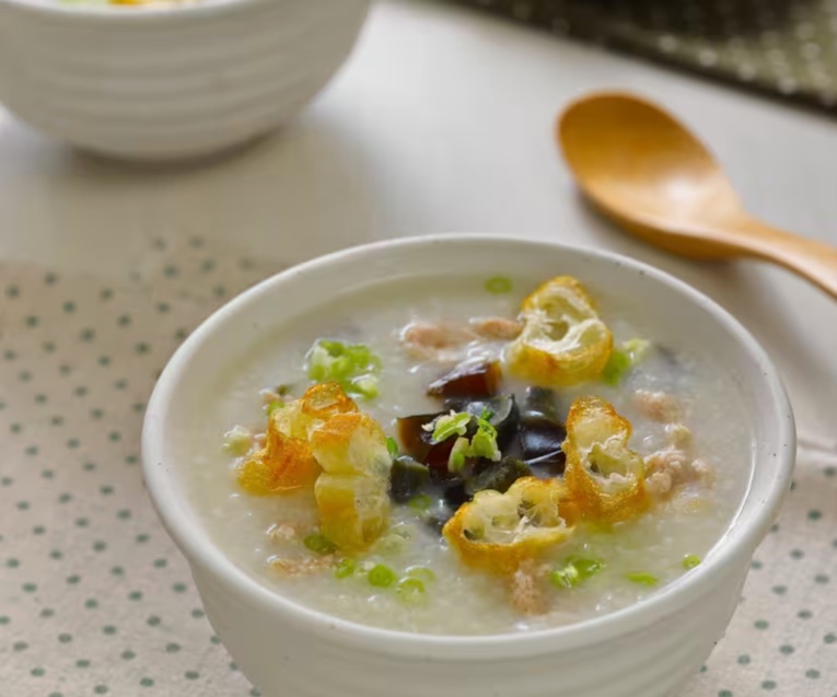Pork & Preserved Egg Congee 皮蛋瘦肉粥