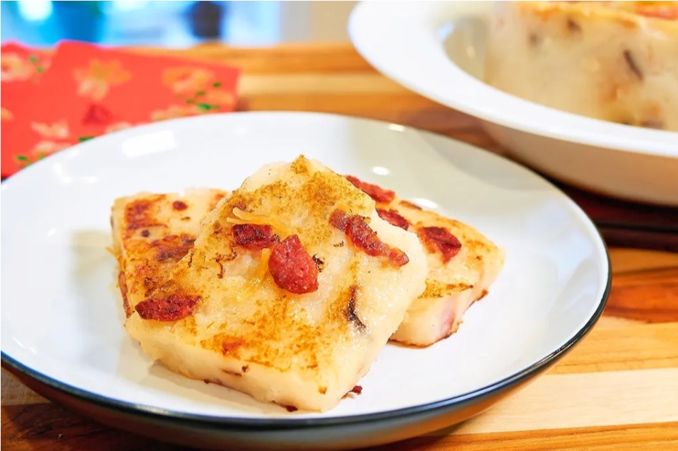 Pan-fried Turnip Cake 腊味萝卜糕