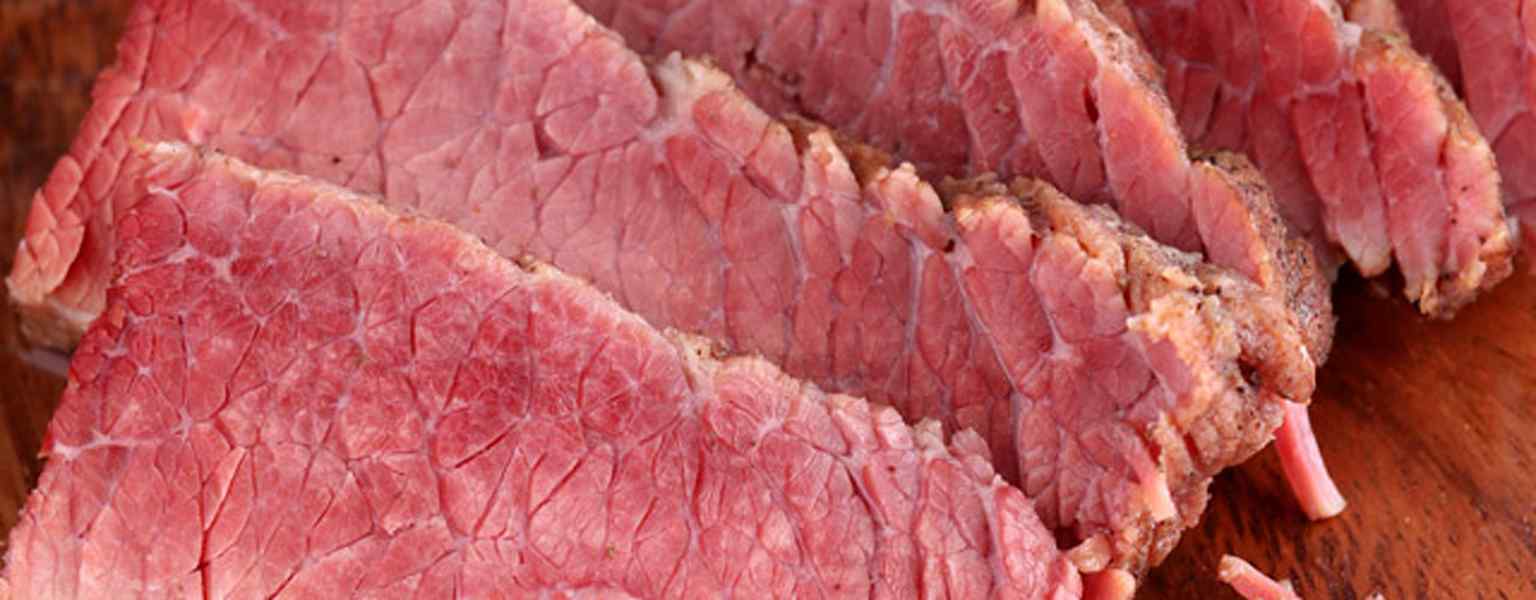 1/2 Corned beef