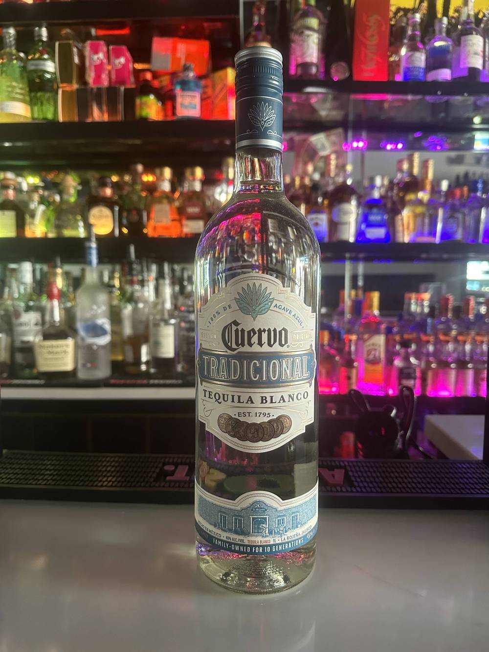 JOSE QUERVO TRADICIONAL TEQUILA BLANCO 1liter