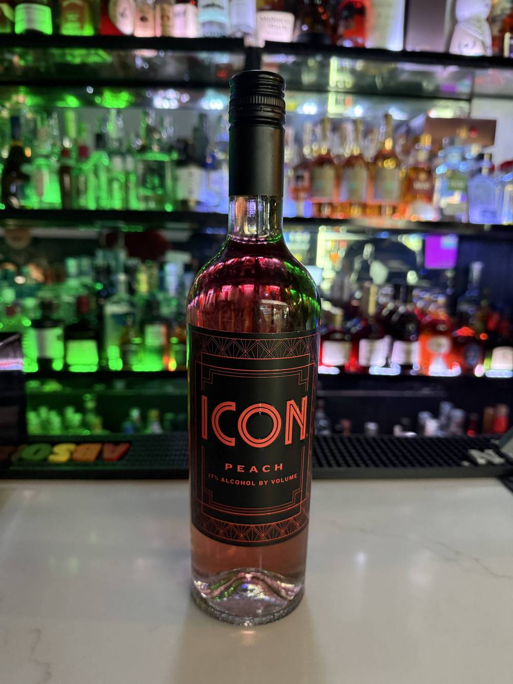 ICON PEACH 17% ALCOHOL BY VOLUME 750 ml