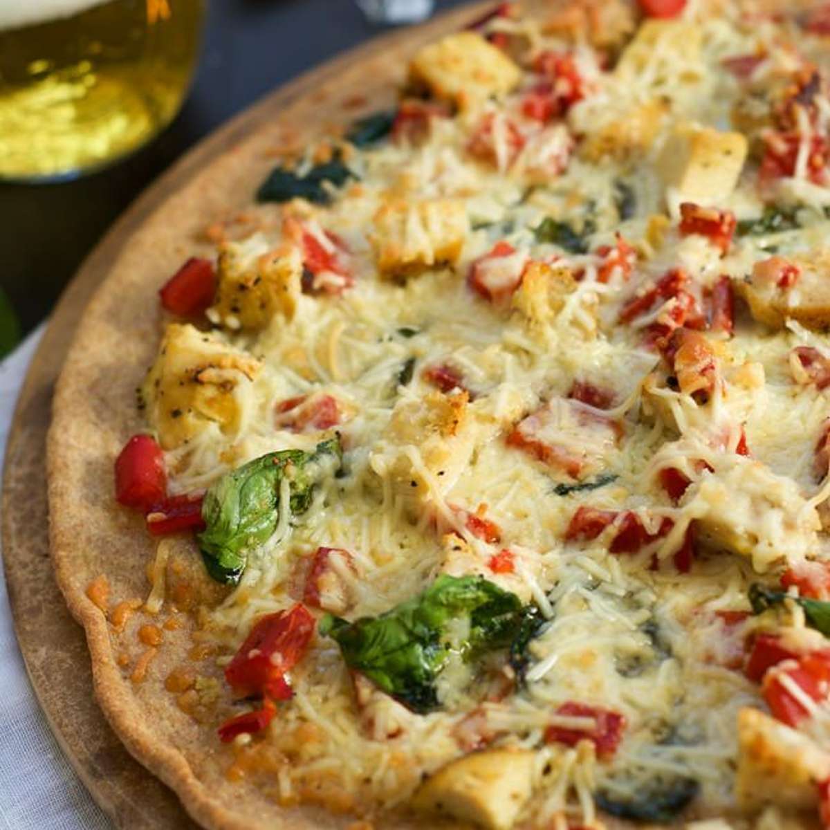 Chicken Tender White Pizza (Medium)