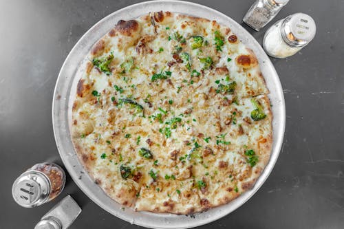 Chicken Broccoli Alfredo Pizza
