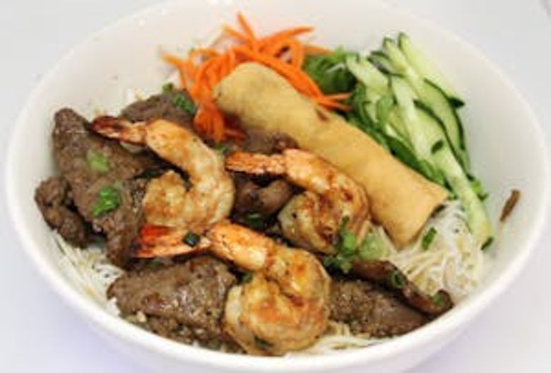 V50. Grilled Beef, Shrimp, Egg roll (Bò Nướng, Tôm, Chả Giò)