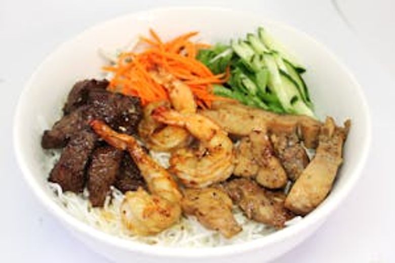 V60. Chicken, Shrimp, Egg Roll (Gà Nướng, Tôm, Chả Giò)