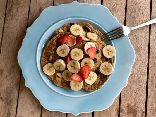 Banana & Chia Oatmeal Pancakes