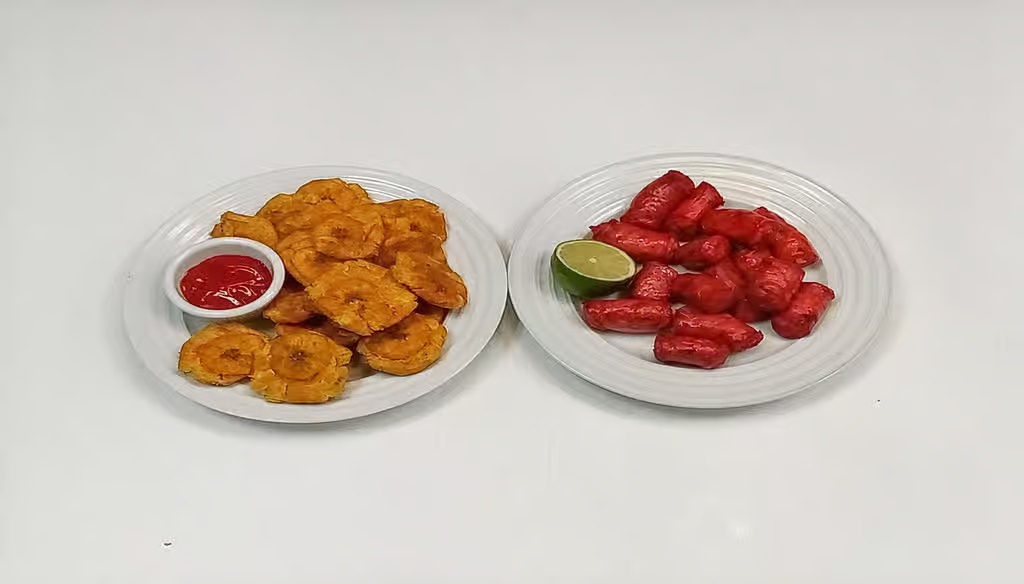 Tostones Con Longaniza/ Tostones With Spanic Sausage