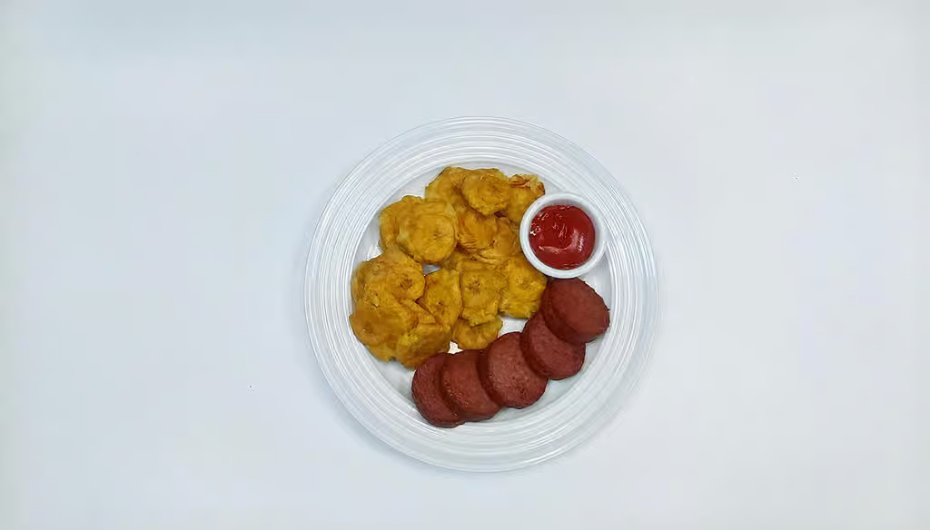Fried Green Plantain With Salami/ Tostones Con Salami