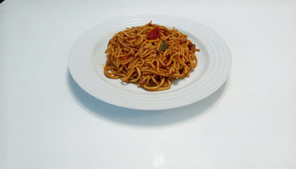 Spaguettis Dominican Style/Espaguetis Guisados Estilo Dominicano Arroz