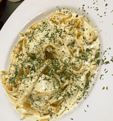 Fettuccine Alfredo