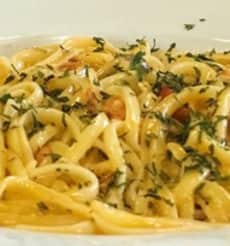 Linguini in Clam Butter Garlic Sauce