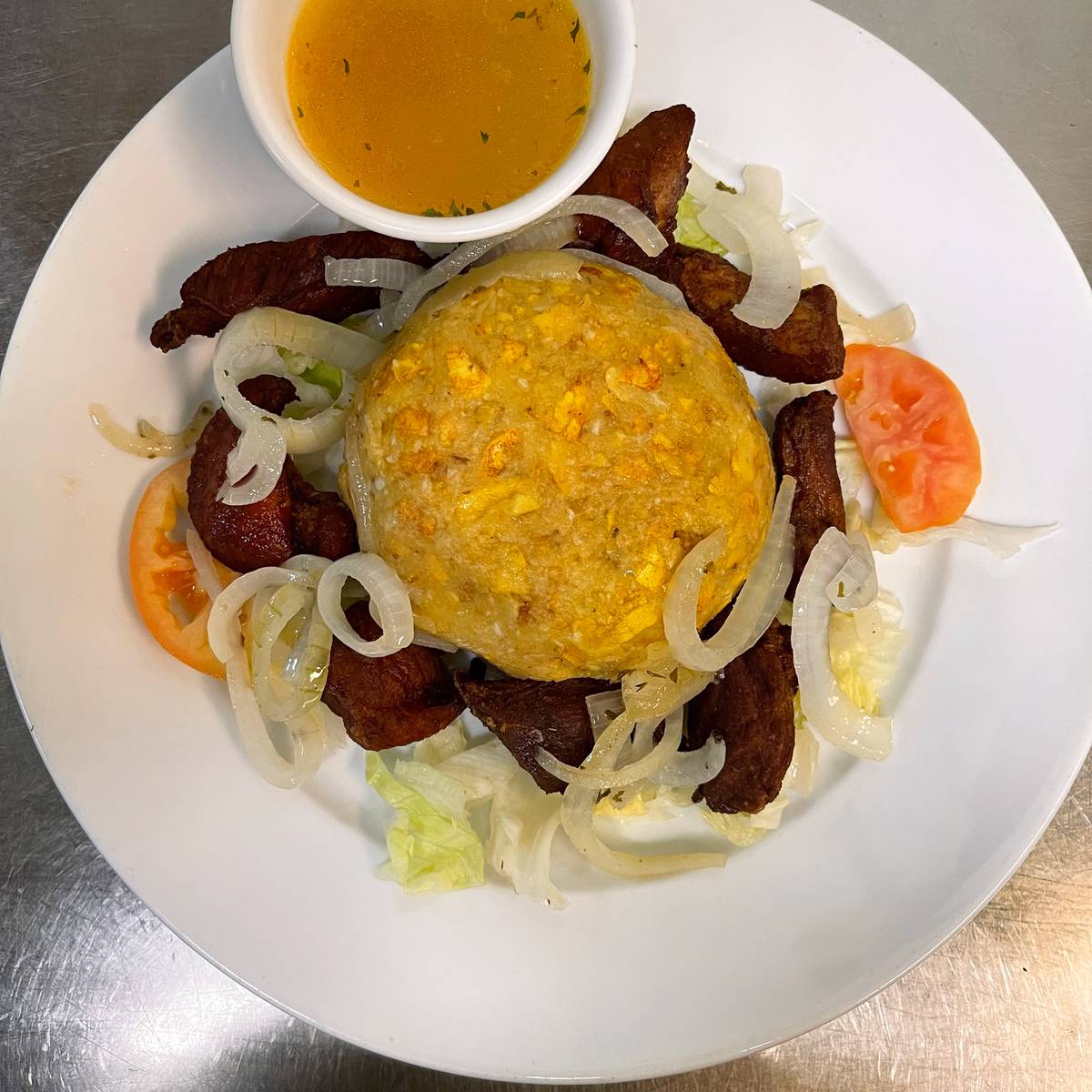 Mofongo Con Carne Frita / Fried Pork Chunks