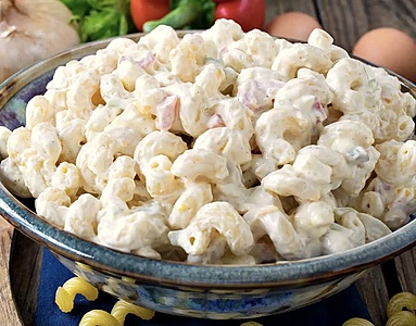 1/4 Lb Macaroni Salad