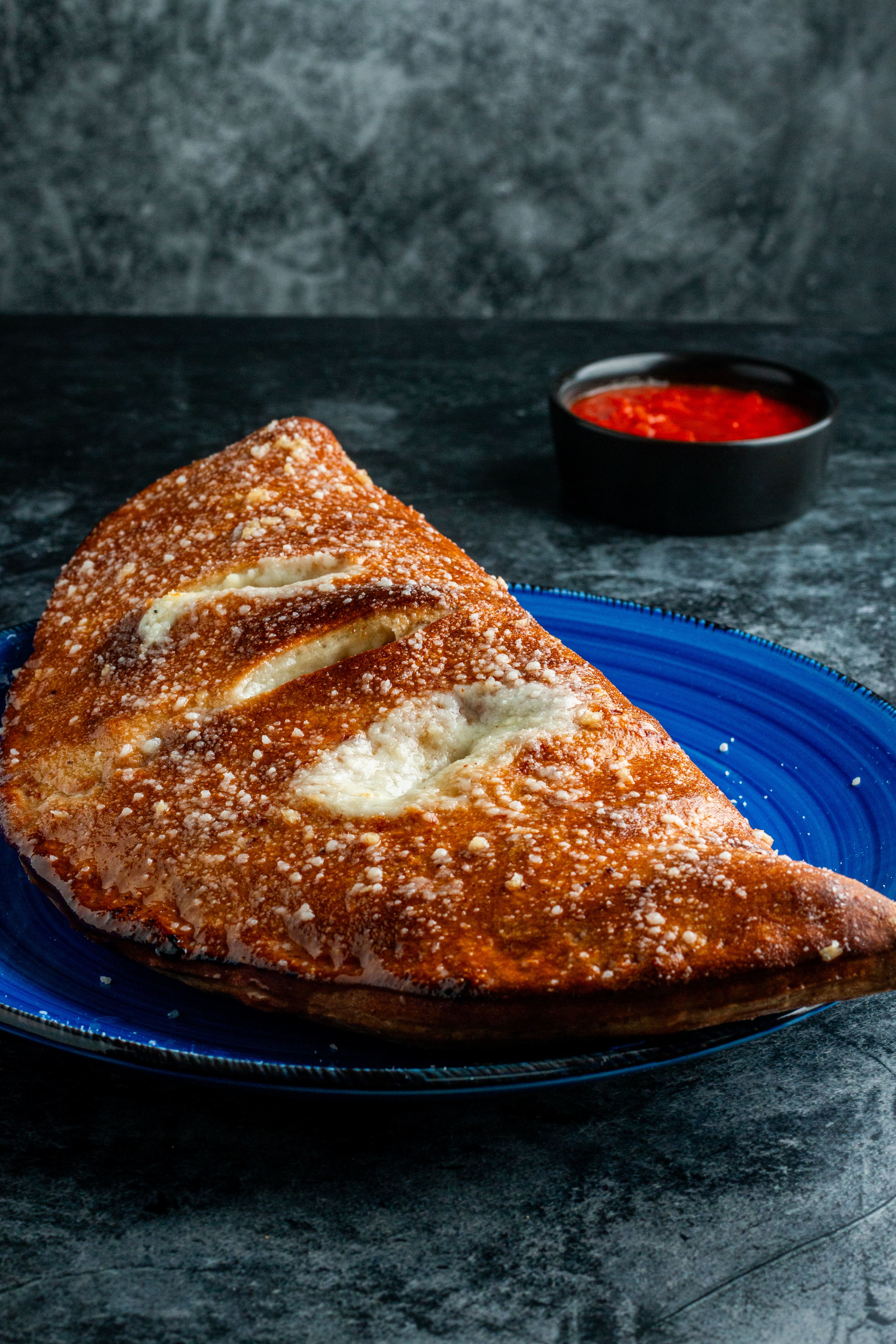 Calzones (Ricotta, Mozzarella, Parmesan)