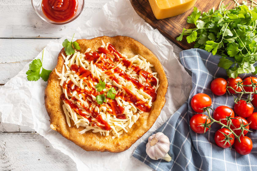 Cauliflower Crust Mushroom Pizza With Vegan Cheese