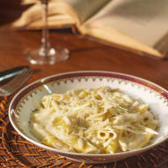 Gluten Free Penne With Alfredo Sauce