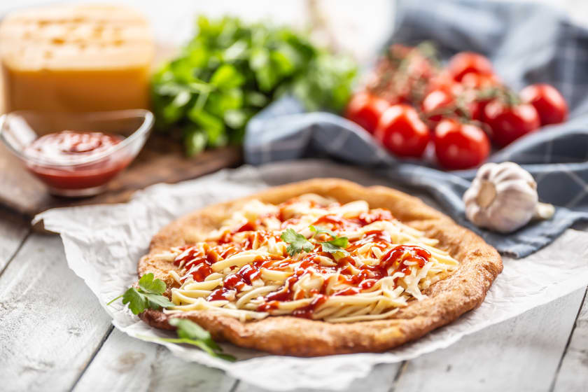 Cauliflower Crust Super Pizza