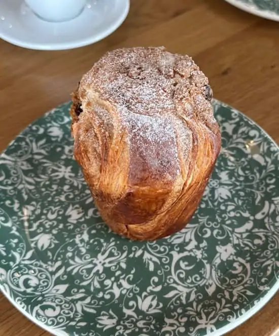 Crookie "Croissant + Chocolate Cookie"