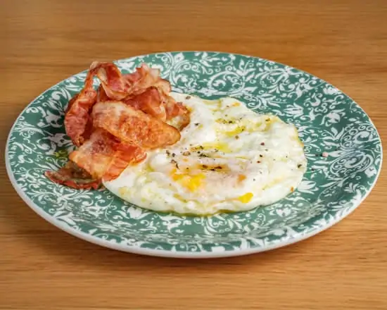 Sunrise Special" Bacon & 2 Egg cage-free"