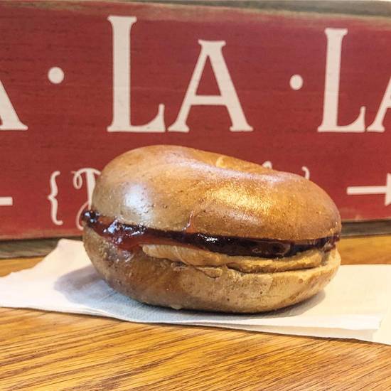Bagel with Peanut Butter and Jelly