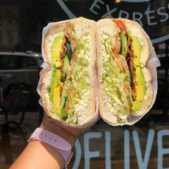 BLT