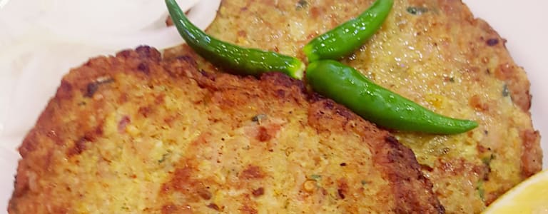 Chapli Kabab (2 pic)
