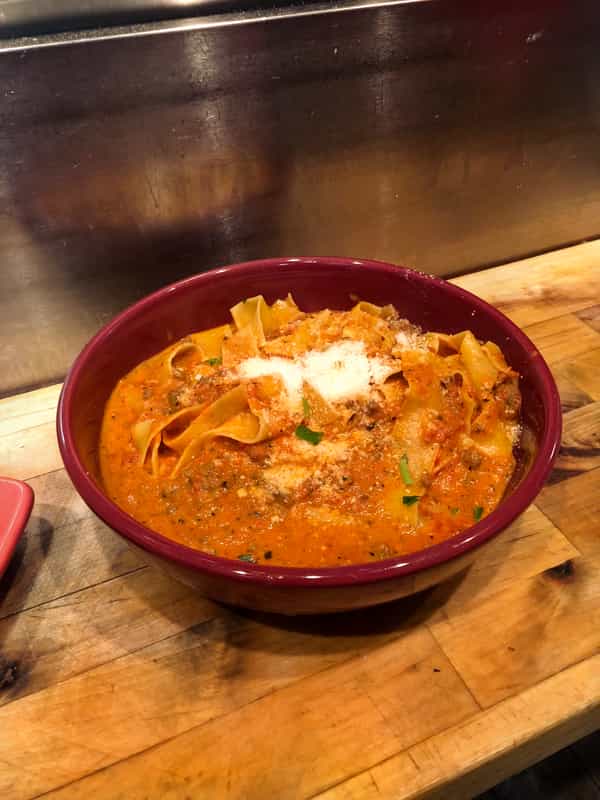 Pappardelle Alla Bolognese