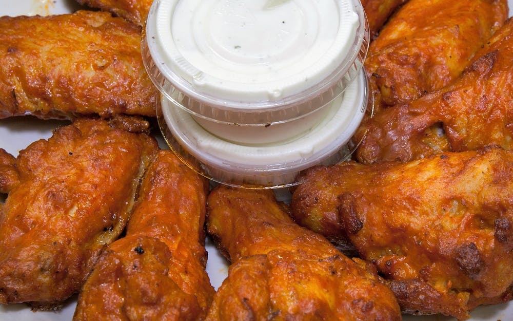 Hot or BBQ Wings (10pcs)