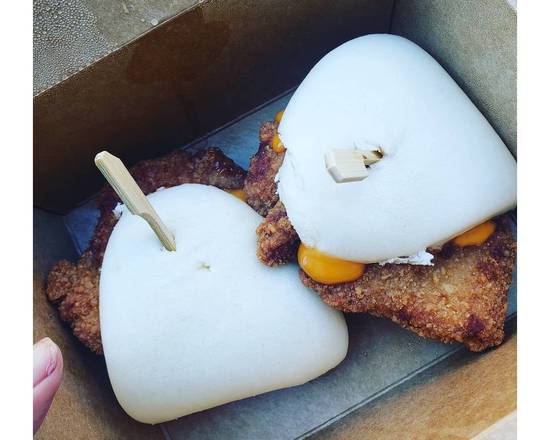 Spicy Chicken Buns