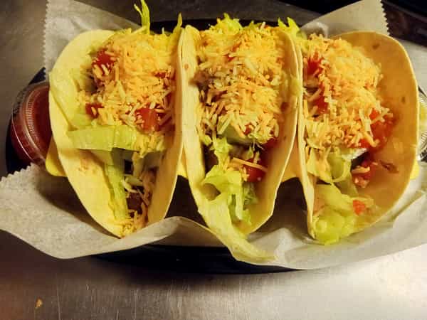 3 Steak Tacos + 10" Pizza + 2 Cokes