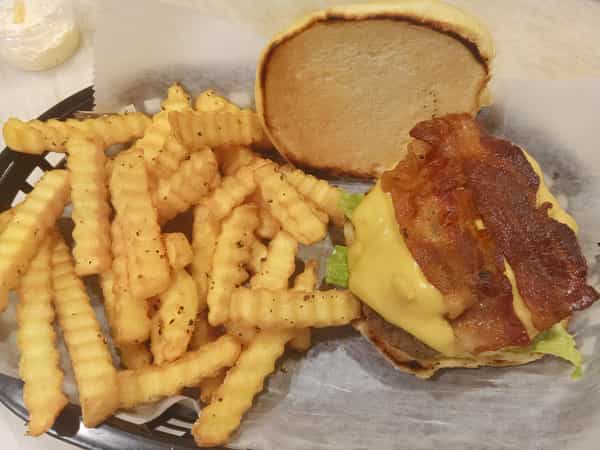 Bacon Cheeseburger with Fries