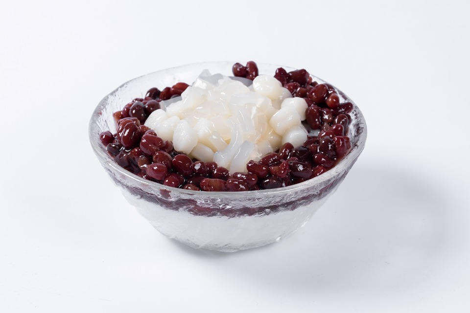 F7. Coconut Icy with Red Bean & Rice Bowl