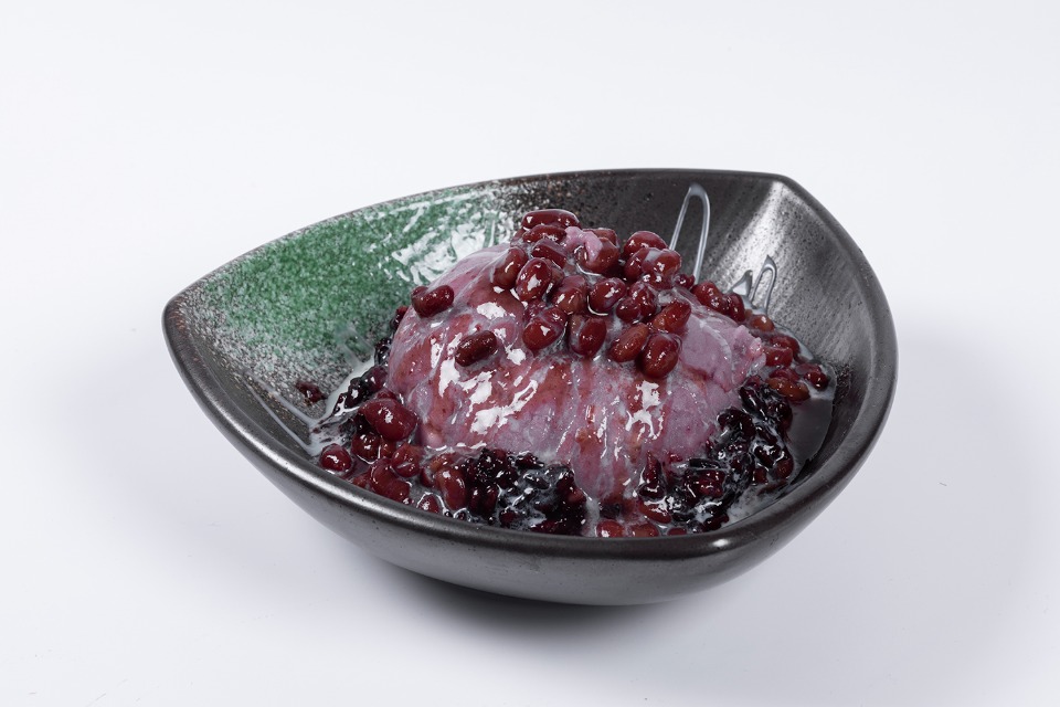 S4. Taro Paste & Black Rice with Red Bean