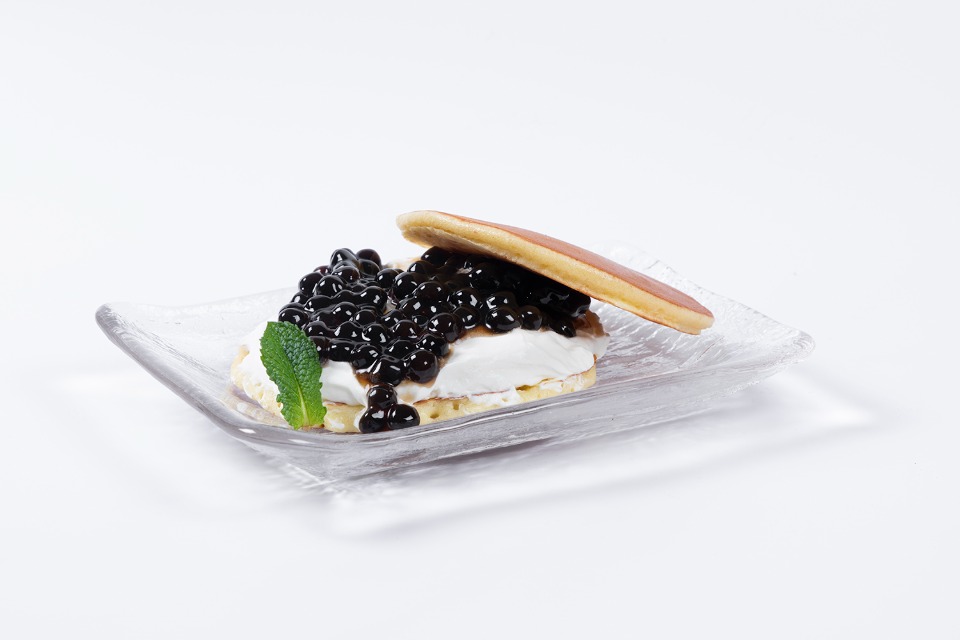 D4. Boba Pancake with Cream